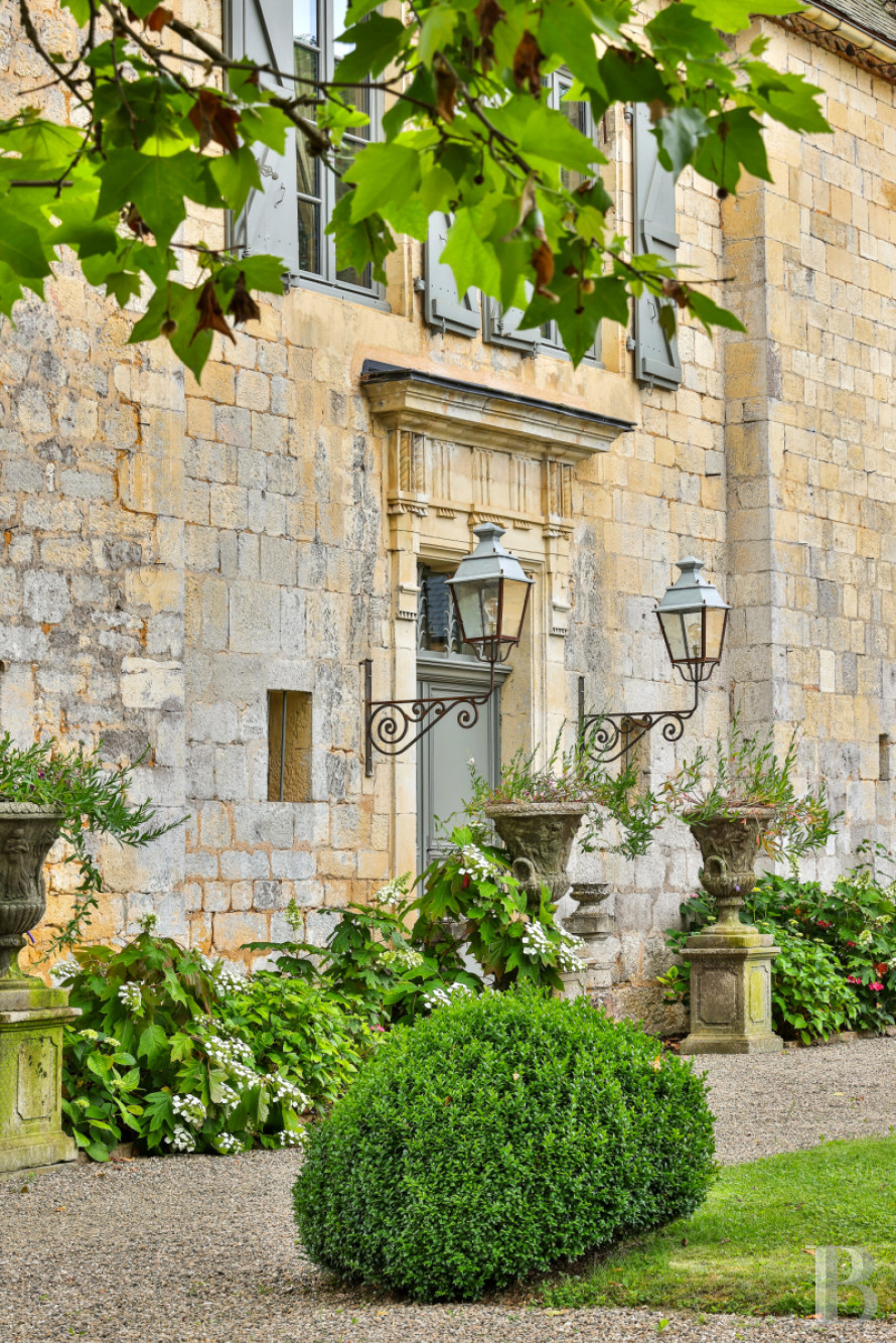 A Directoire style manor house and outbuildings dedicated to holidays south of Sarlat-la-Canéda, in the south of the Dordogne - photo  n°4